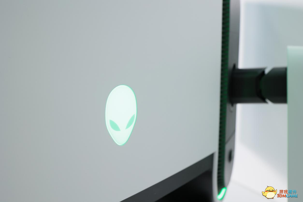 搭载全新技术的电竞显示器，外星人AW3423DW显示器评测