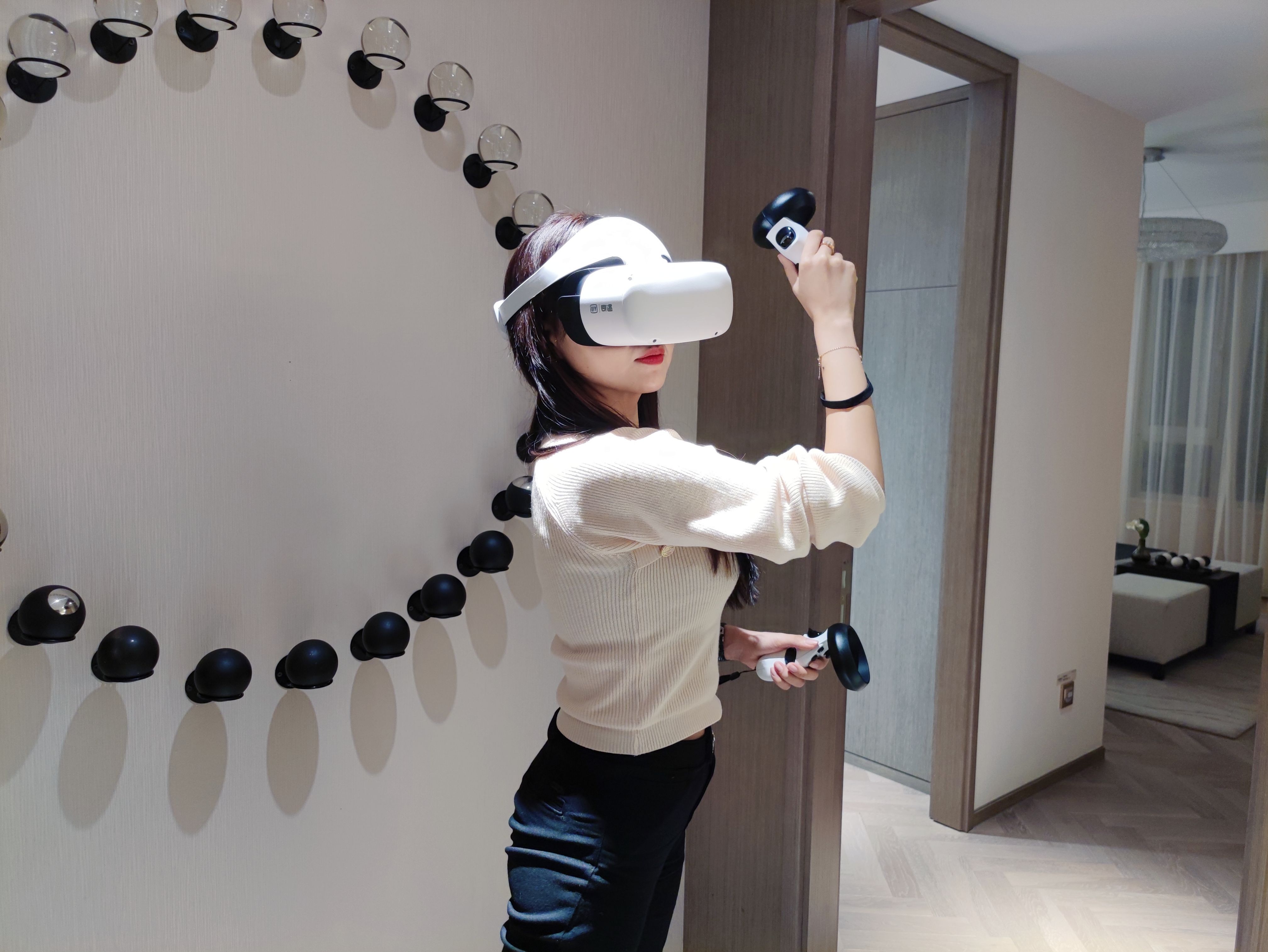 性能爆棚，爱奇艺奇遇Dream VR一体机让你畅享元宇宙