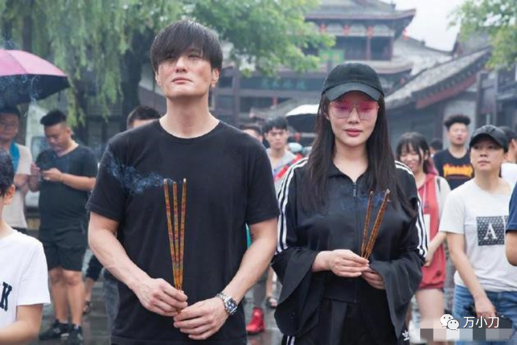 万小刀：“娱圈大嫂”的腥闻