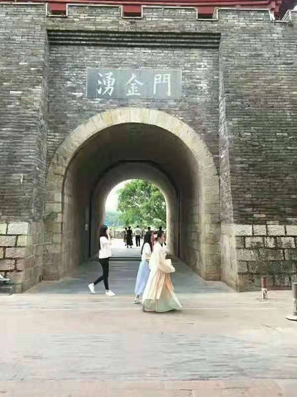 七律·赣州城墙秋眺