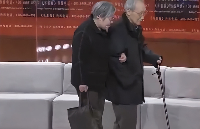 2017年，南大教授向失联23年儿子道歉，儿子称已断绝关系拒绝相认