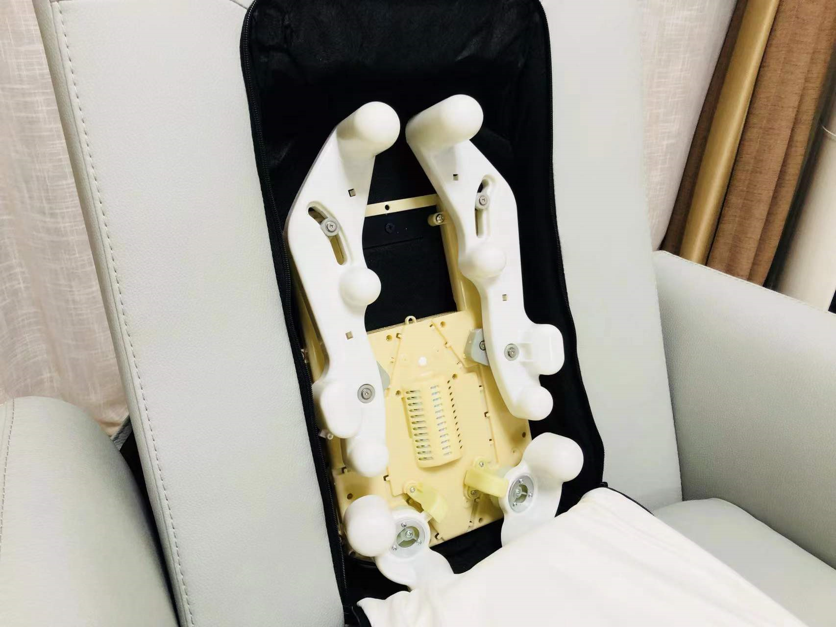 居家好物分享，比床還舒服的8H COZY智能按摩沙發