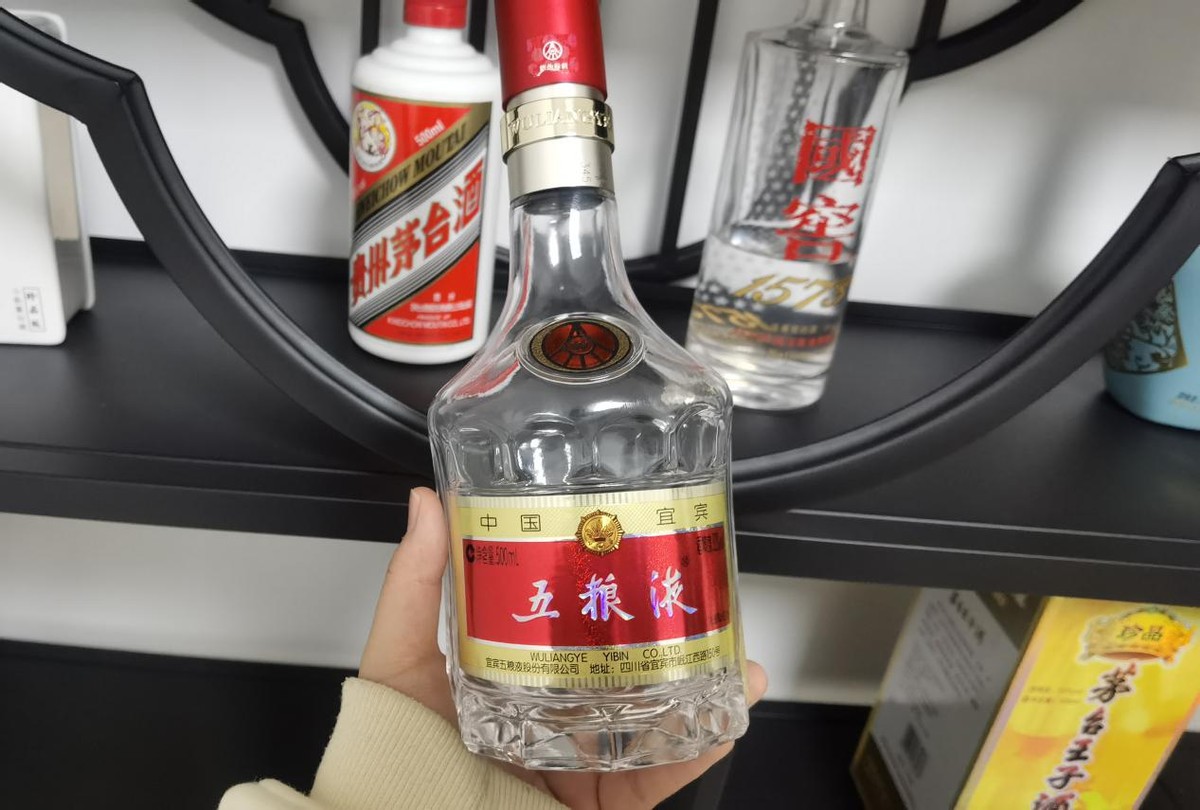 2022春节选酒，高中低档9款白酒，看到多囤几箱，自饮送礼皆可