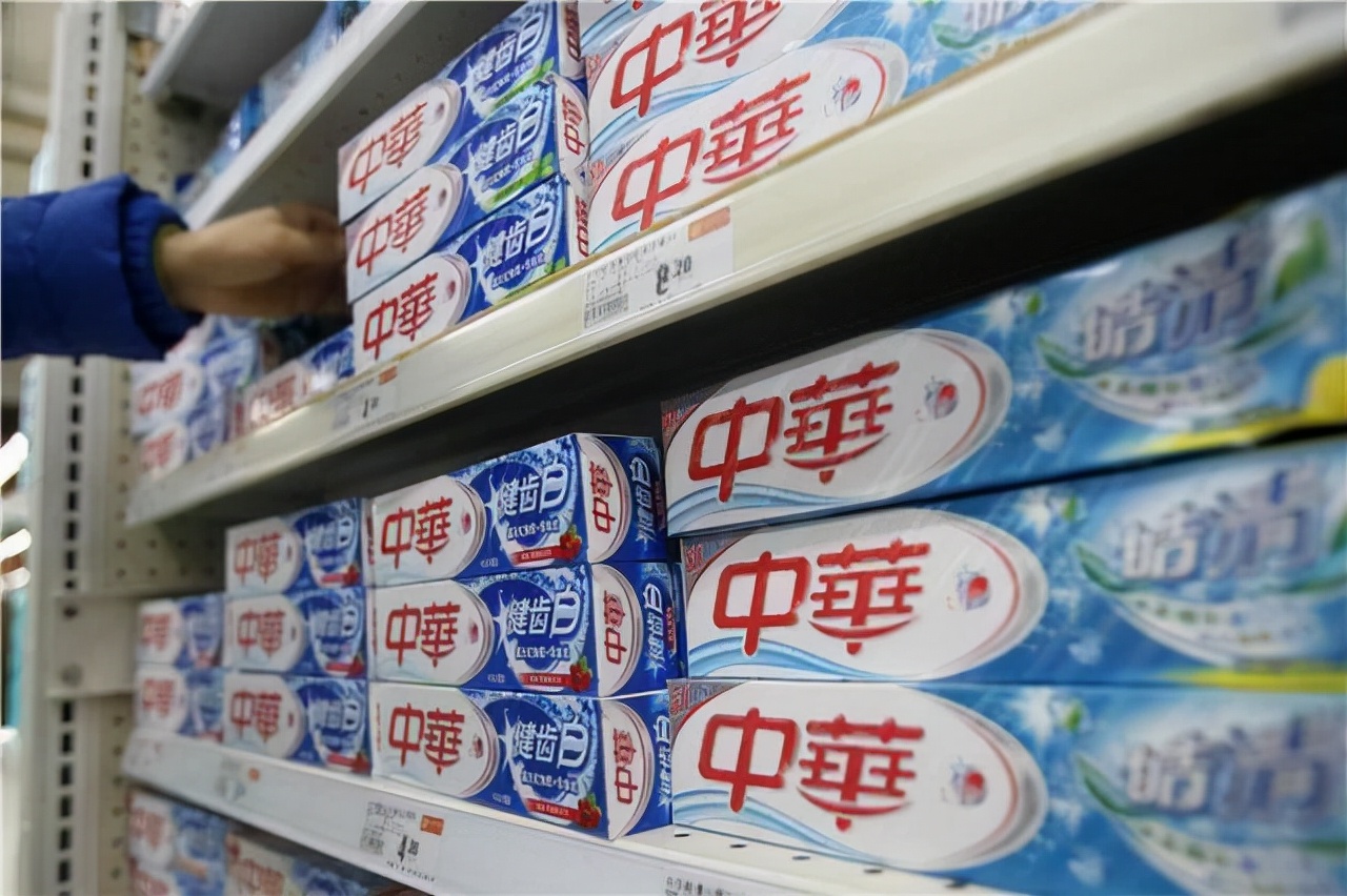 欺骗几代人的伪国货：它是民族品牌，却是“外国心”，究竟为何？