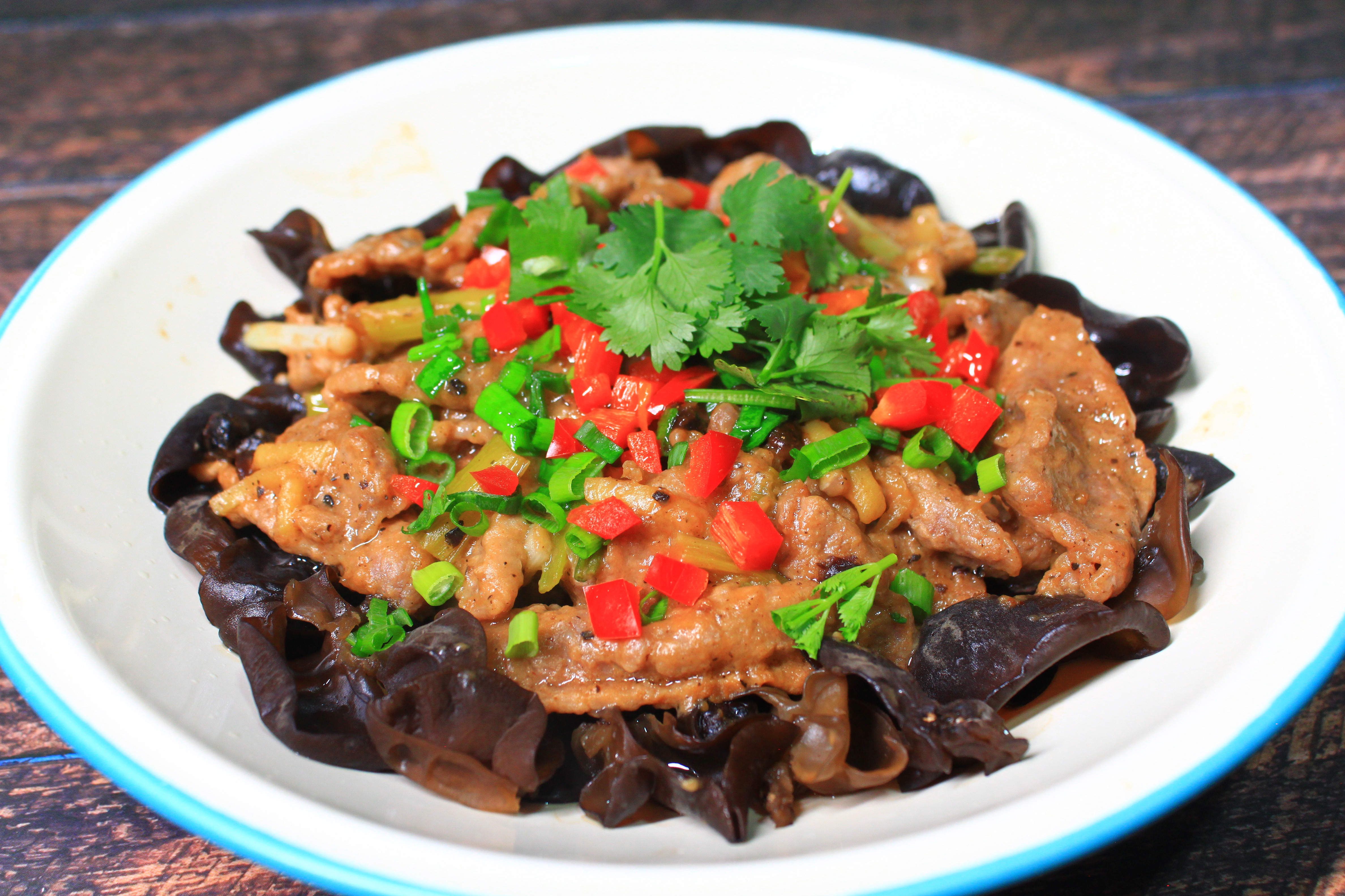 冬天吃蒸菜特养人，分享6道家常蒸菜，简单又营养，好消化不上火