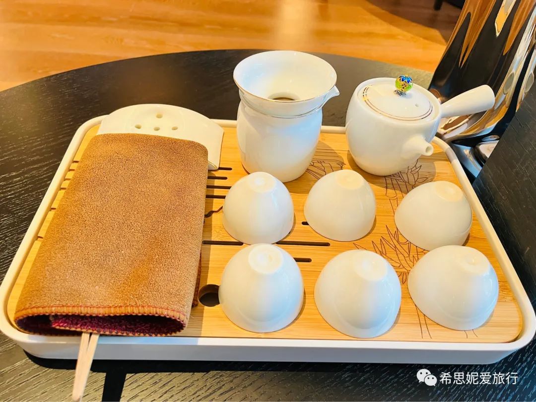 这间带温泉汤的大使套，四川地区万豪旗下，套房劵最佳使用地