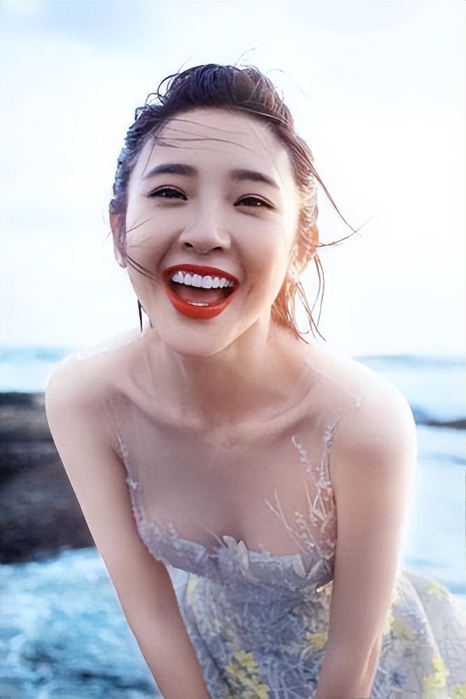 “巴蜀之地”出美人，这10位川妹子女明星，个个国色天香貌美如花