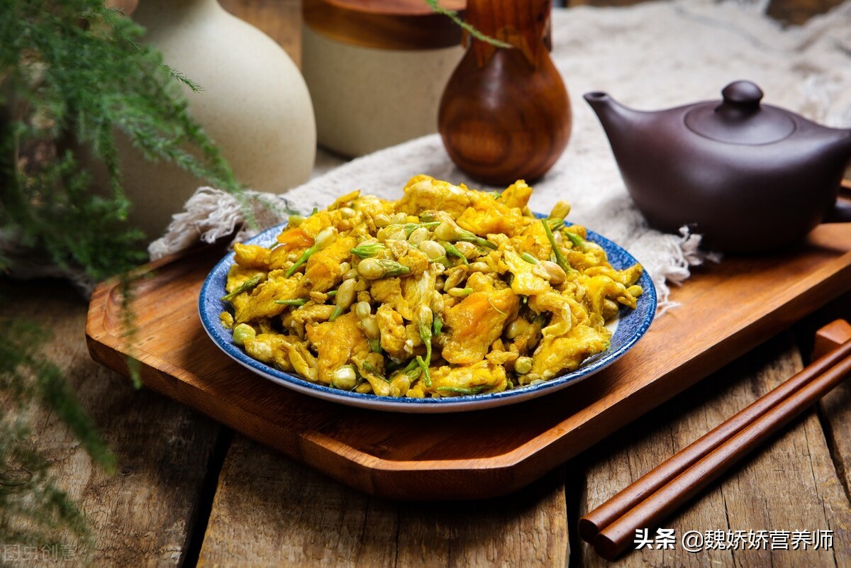 **十大高蛋白食物推荐：每日蛋白质摄入量指南**