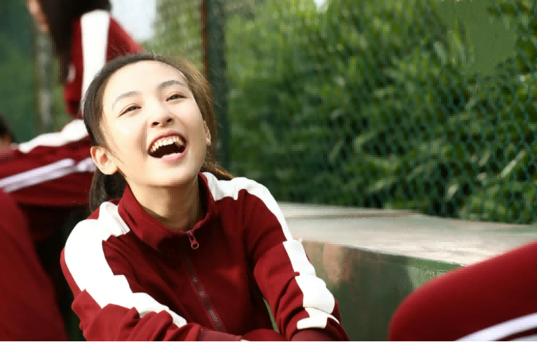 同样是演学生，把张柏芝、赵丽颖和吴倩放在一起，美得各有千秋