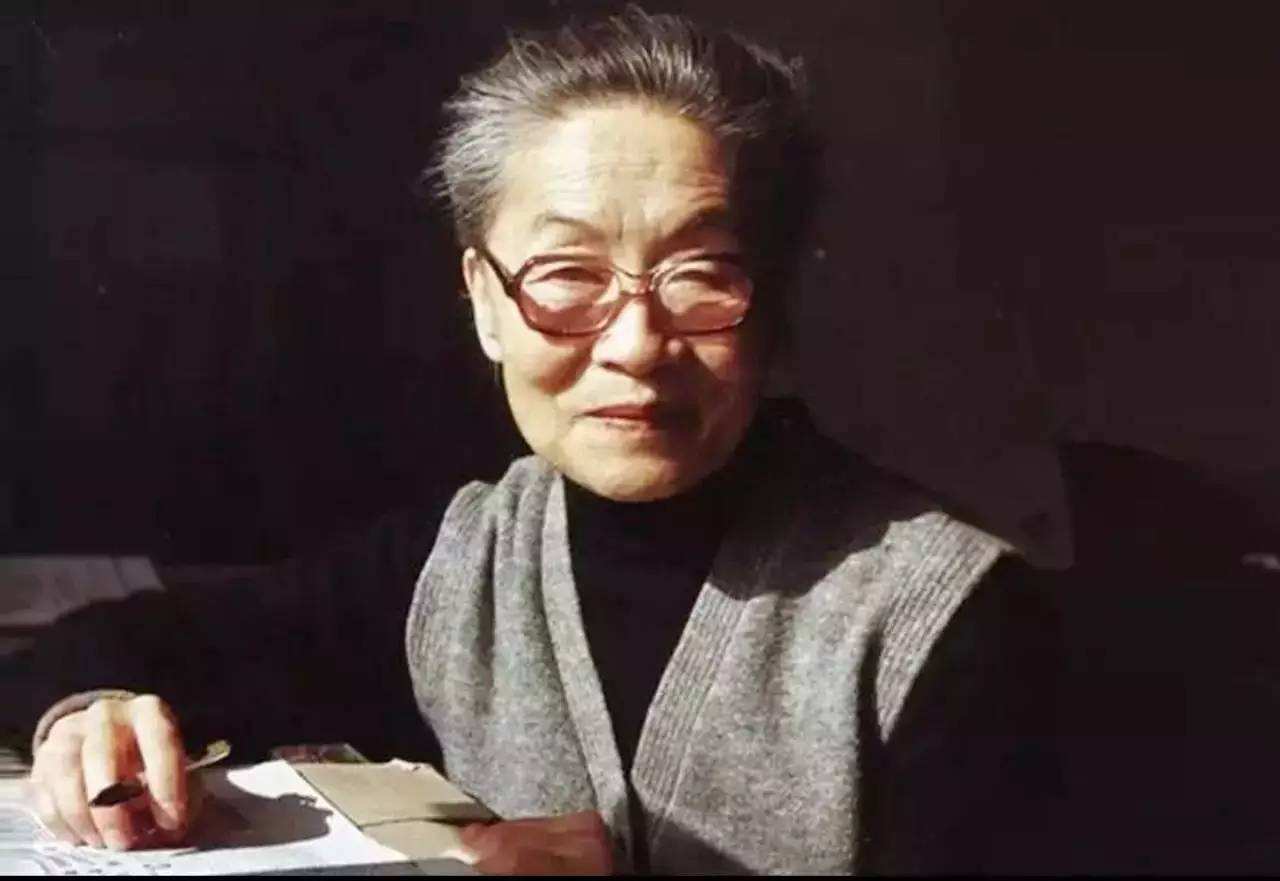 盘点作家毒舌语录，当他们开启嘲讽模式后，堪称聊天终结者联盟