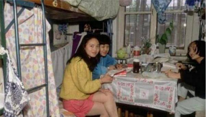 88年，一女研究生被16岁少女拐卖，囚禁71天后精神错乱，后被解救