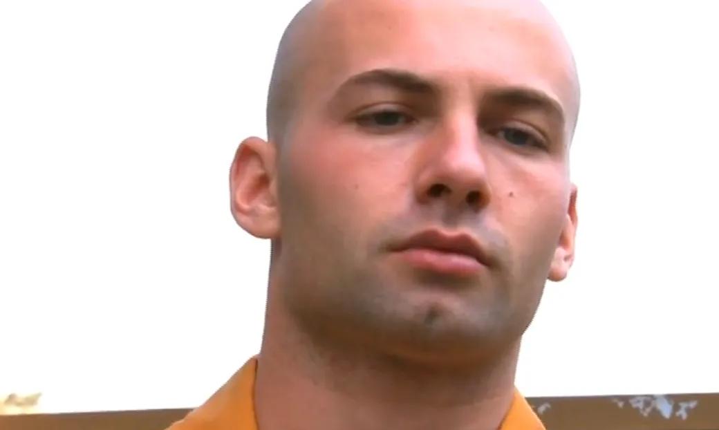 少林功夫有多神奇？英国混混被送到中国学功夫，仅需一周脱胎换骨