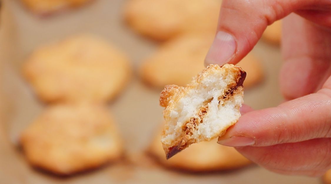 一道过年必备的零食，教你椰蓉的新吃法，吃一口就会爱上