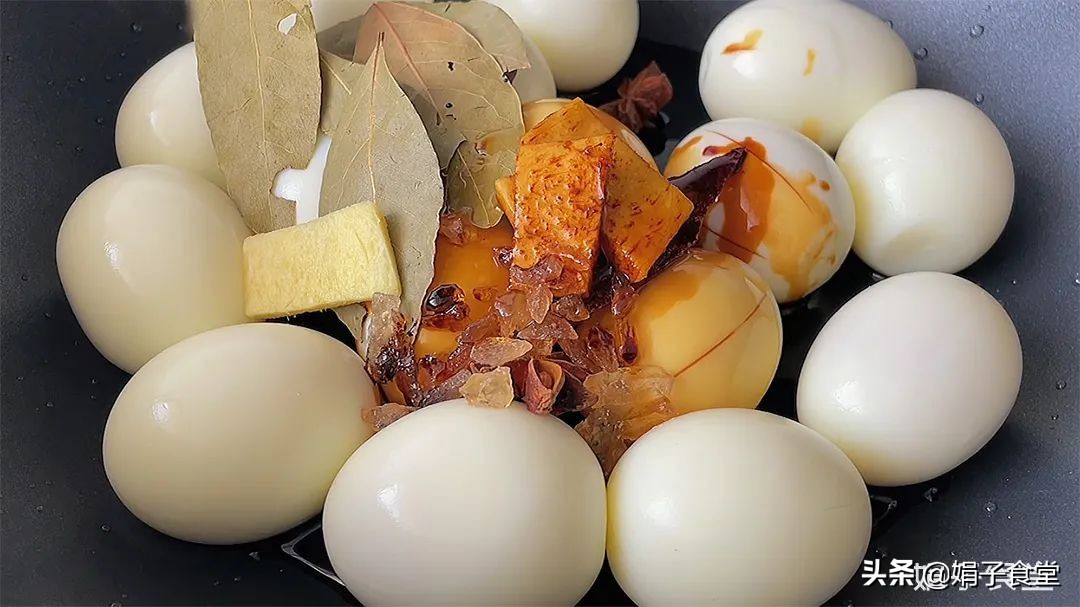 卤鸡蛋的制作方法和步骤（卤鸡蛋这样做太好吃了鲜香入味）