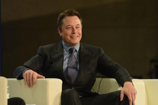 马斯克近来好多话！还被索赔1.7万亿—睿问美国财讯集汇