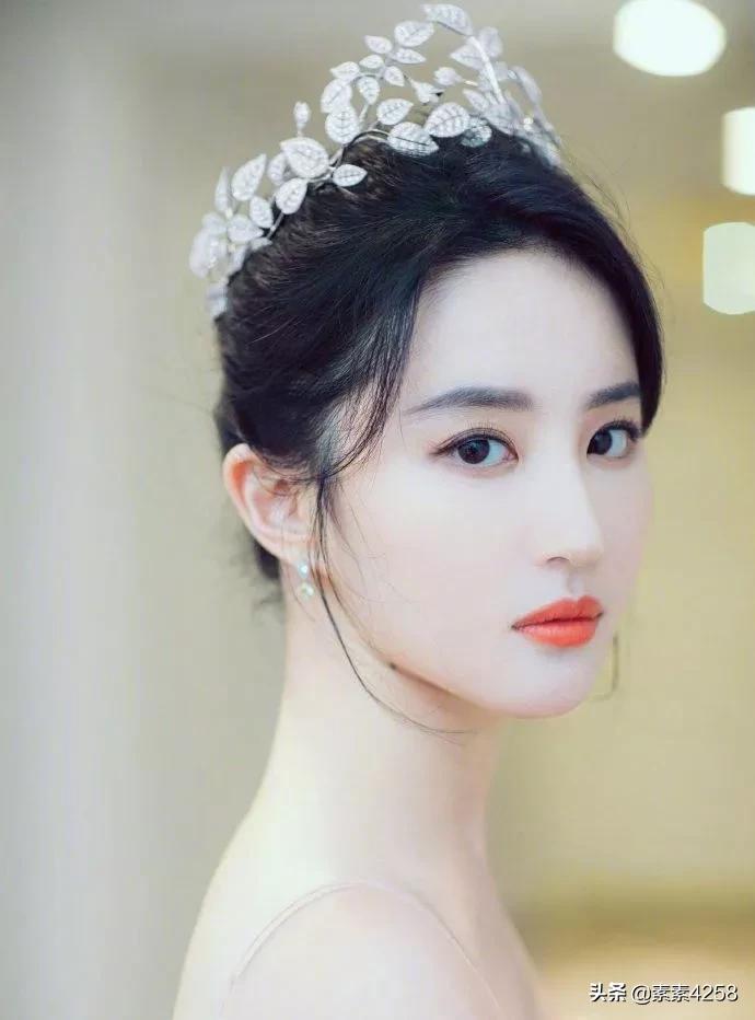 自带仙气刘亦菲