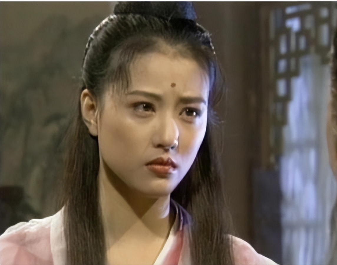 一脸“苦瓜相”却还能演大女主，这8位女星越看越丧，导演咋想的