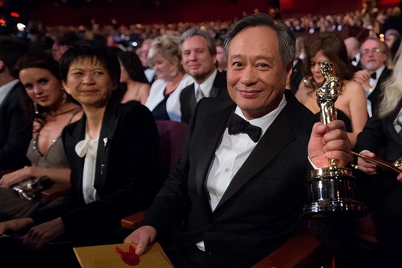 名导李安：婚姻39年，岳母曾劝他们离婚，感谢妻子不离不弃