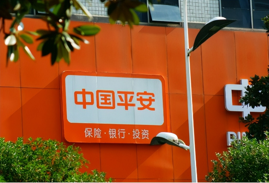 比联想更触目惊心，坐拥10万亿却非国企，中国平安背后站着谁？
