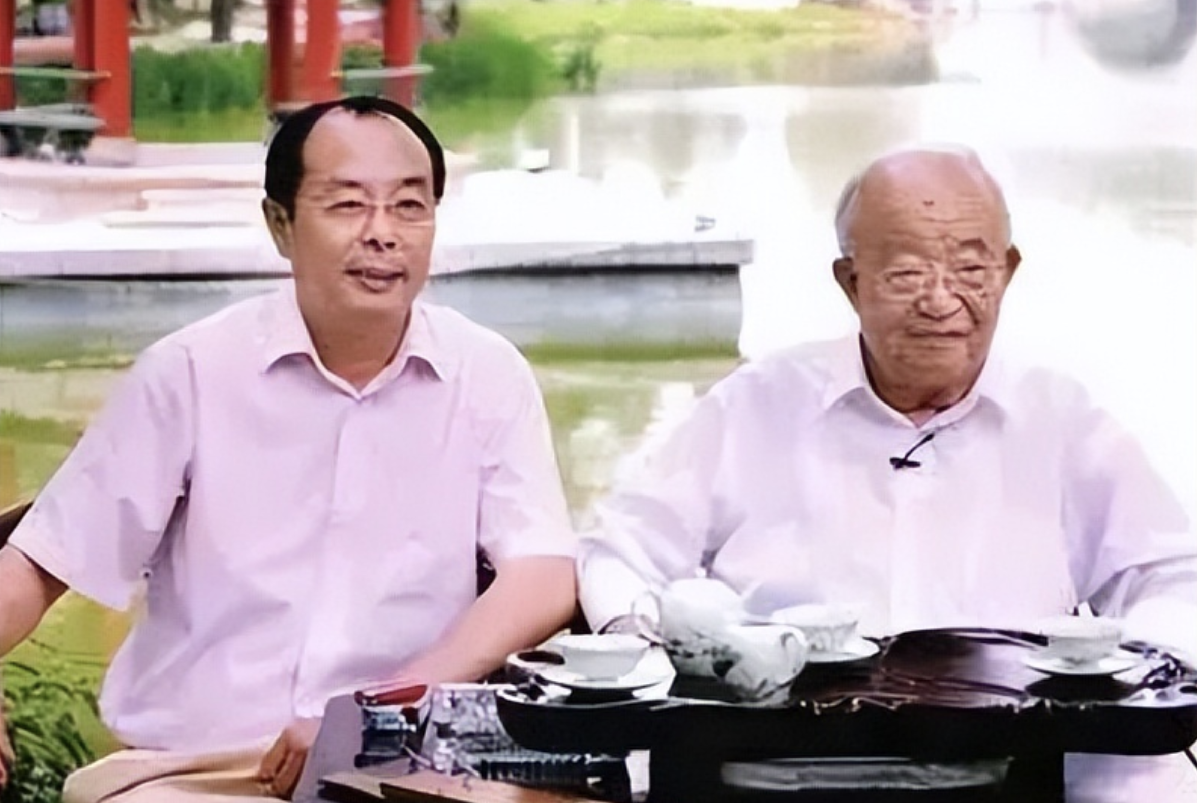 仅仅11天，就有12位名人接连离世，一天失去2位艺术家，最大95岁