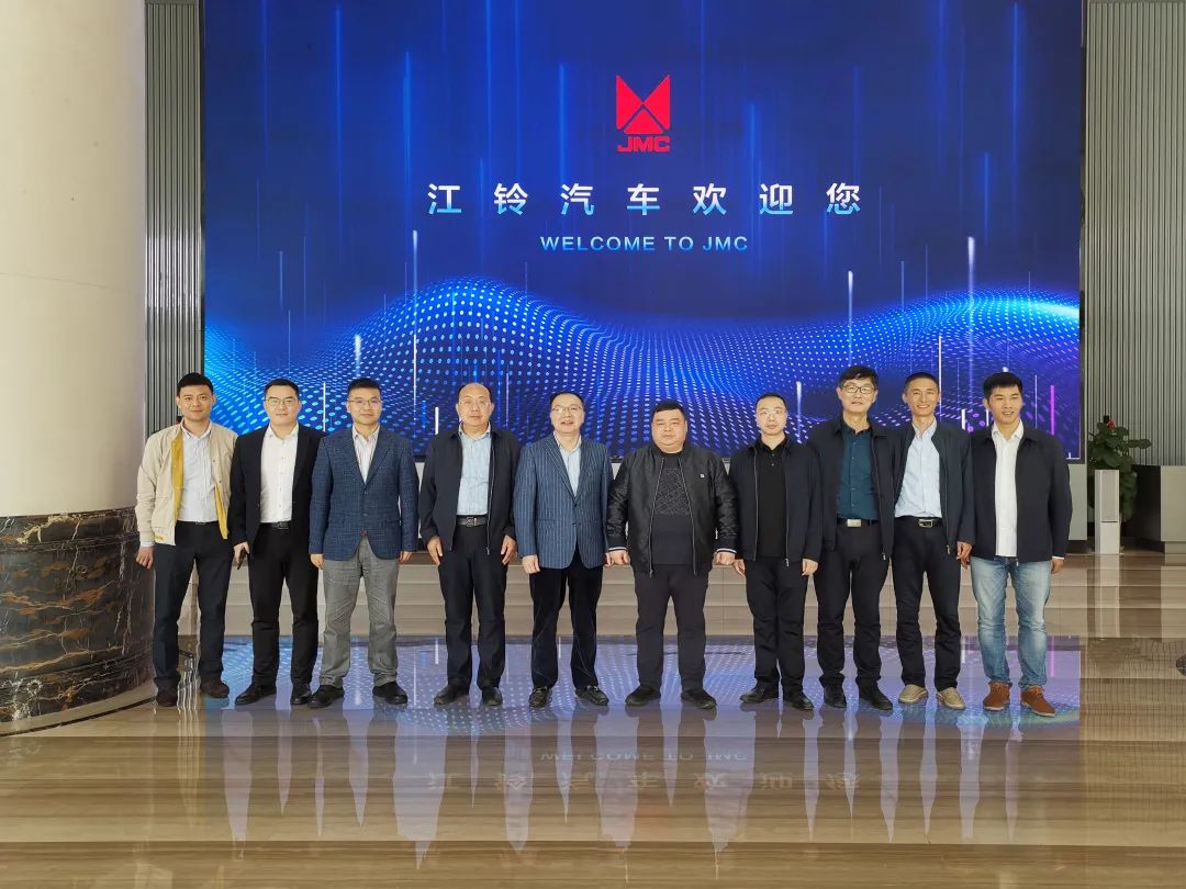 湖北程力专用汽车强强联手，共创专用车领域新辉煌