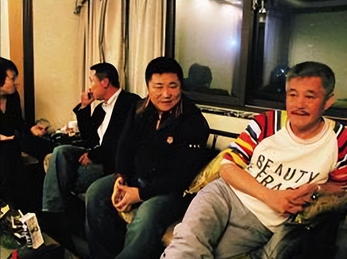 刘流：曾是赵本山“军师”，赵家班落寞后另起山头，如今怎样了？