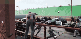 没有特效看好莱坞大片太搞笑！霸气全无，脚趾扣地