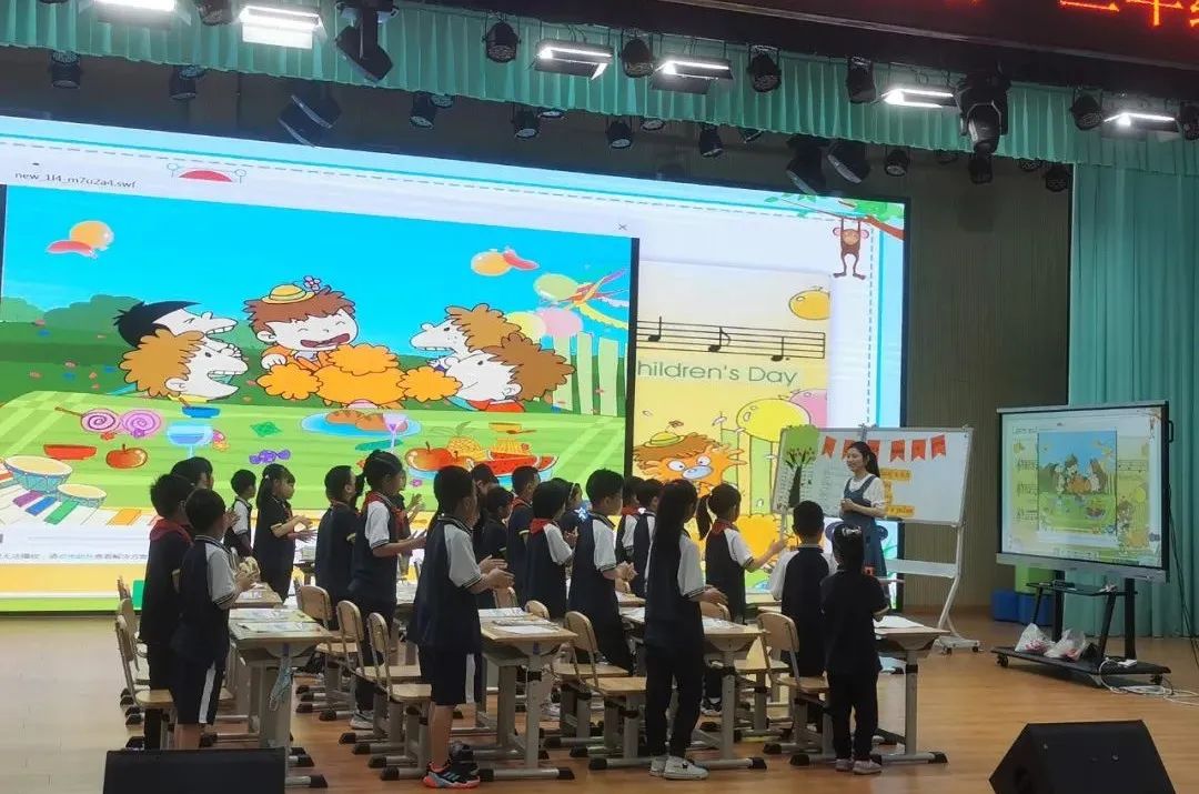 成都市双流区实验小学外国语学校开展小学英语一二年级教研活动