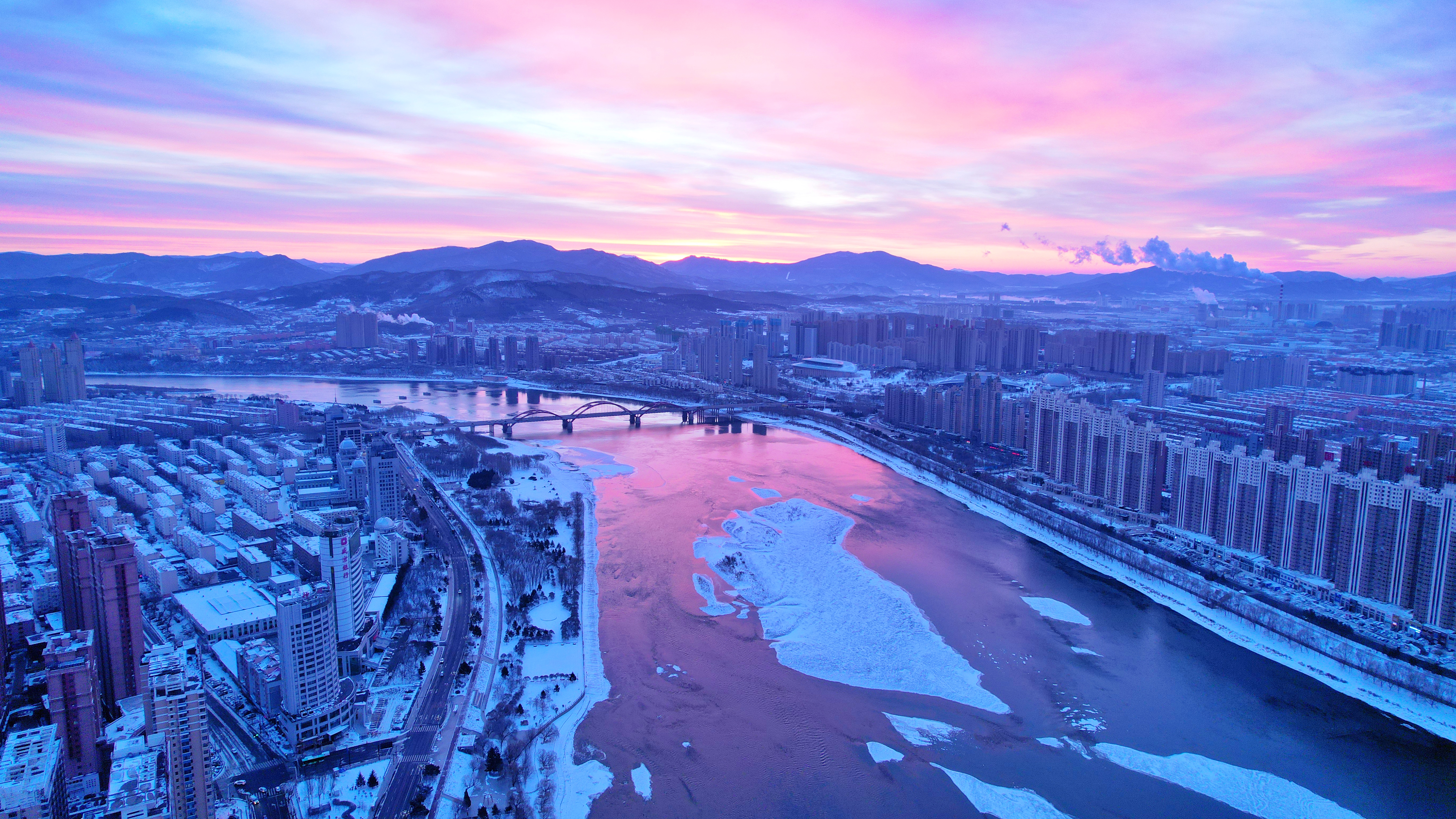 雾凇仙境,滑雪天堂,解锁吉林市的n种玩法,让这个冬天与众不同