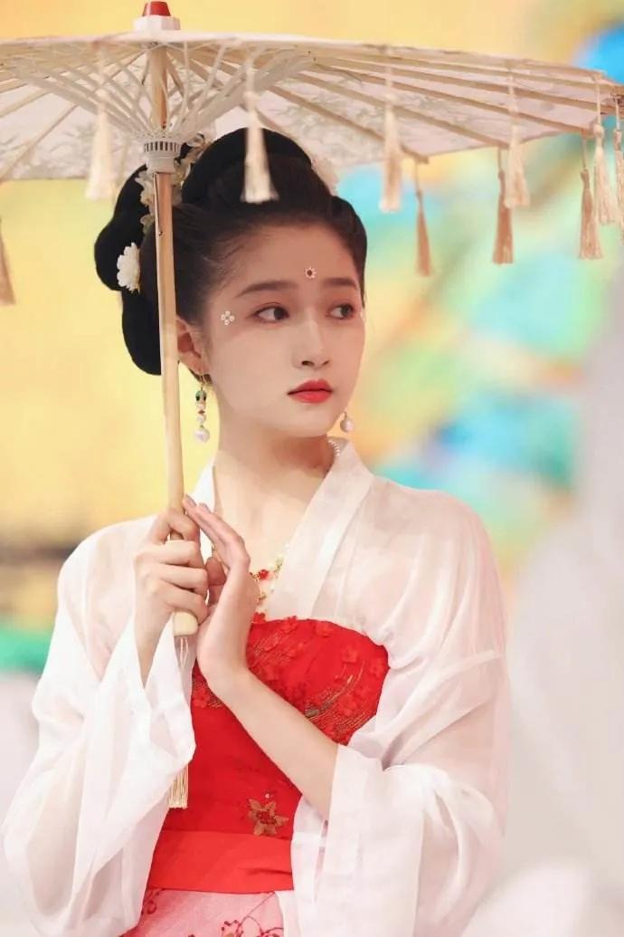 分享图片！关晓彤古装