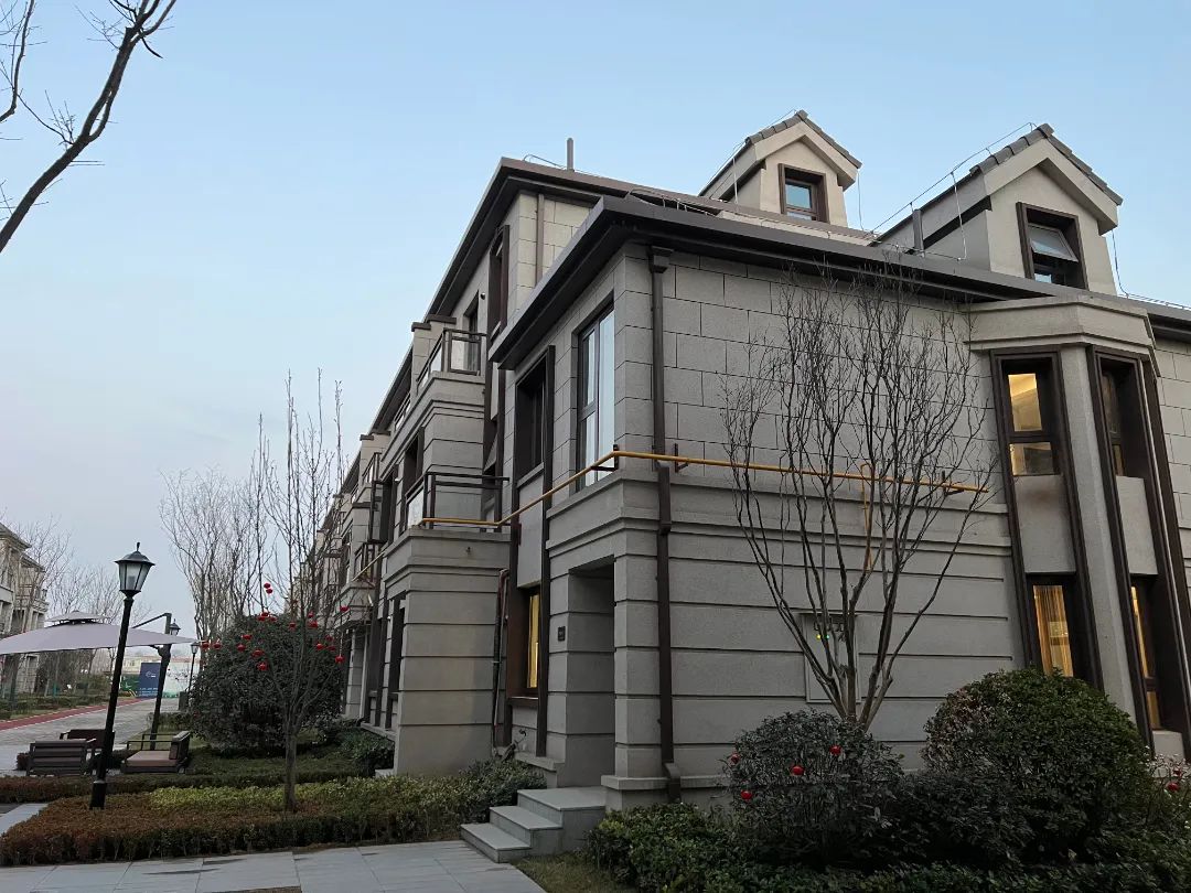 露出天际线的小院社区——《明日的田园城市》启示之一