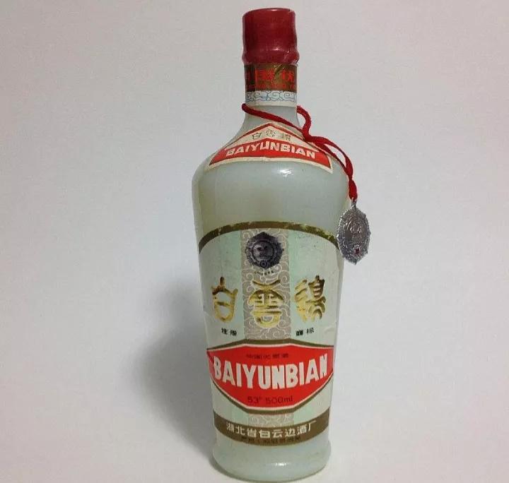 全国哪的白酒最好喝？经过评比，这6种白酒脱颖而出，有你家乡吗