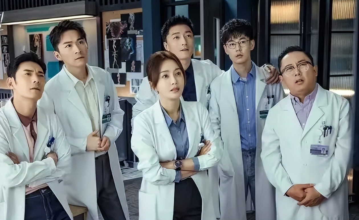 又一部医疗大剧来袭，佟大为担任男主，演员阵容强大，有剧追了