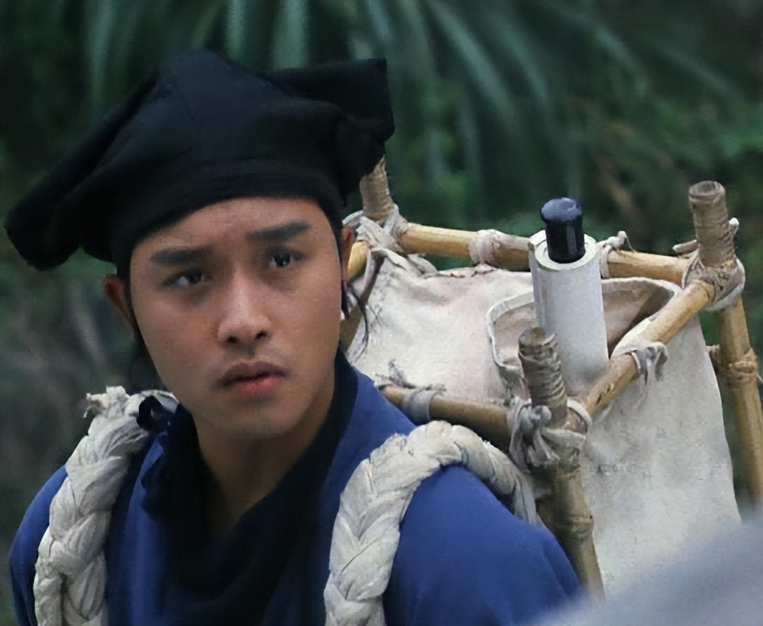 同样是演白面书生，把张国荣、任泉和佟梦实放在一起差距就出来了