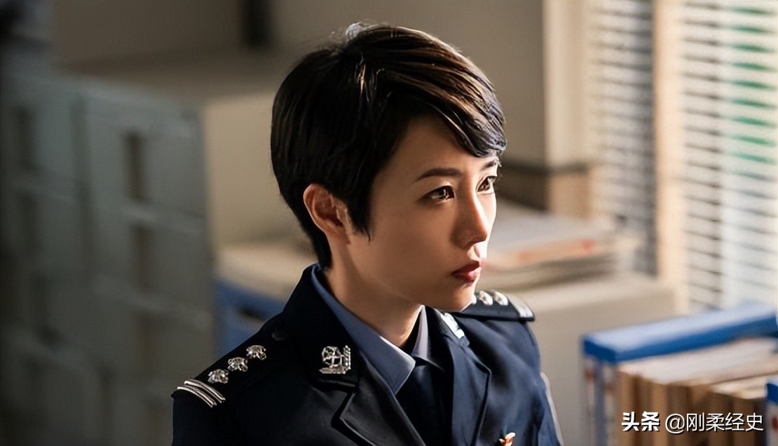 《庭外·盲区》：堆砌悬疑，错漏百出，编剧和观众双双进入盲区