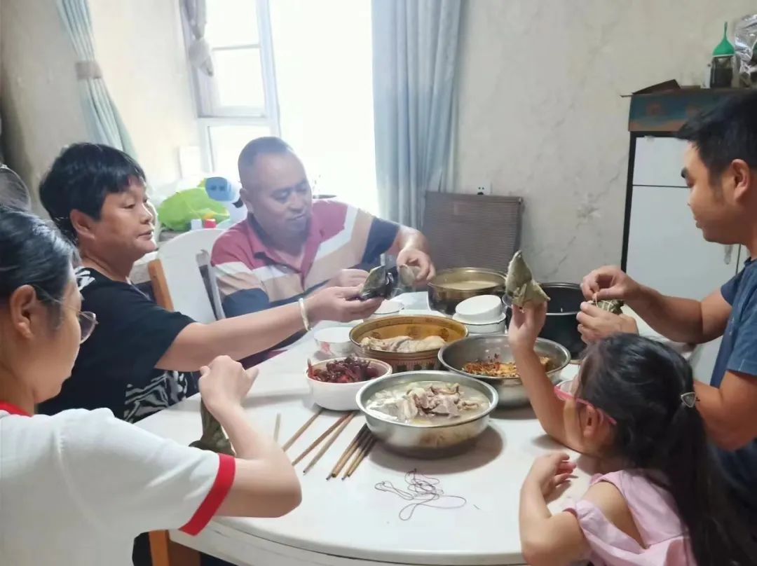 双流区协和实验初中组织开展了“我们的节日•端午”主题教育活动