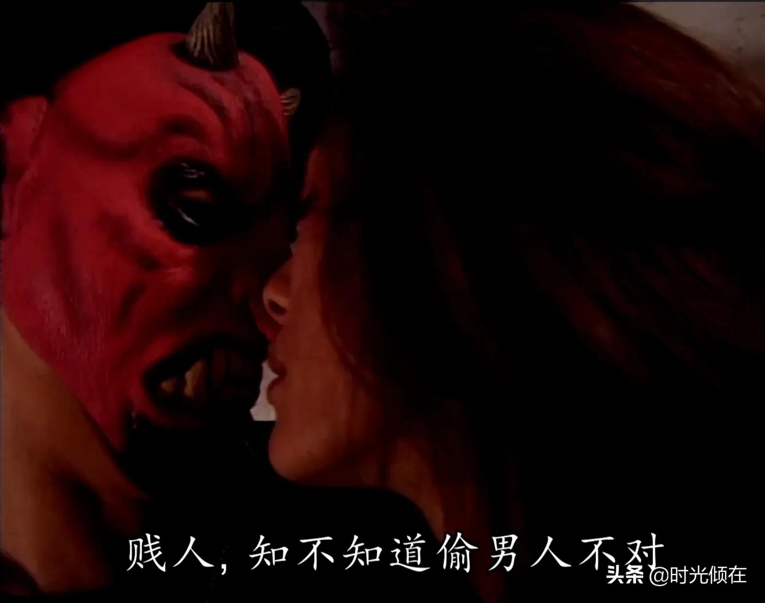 陀枪师姐2：鲍国平被另一人格占据化身面具色魔，替天行道