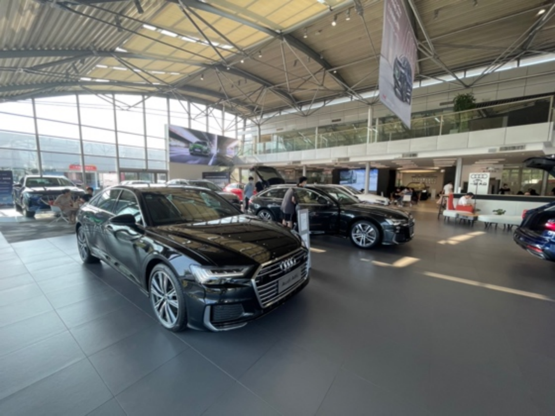 7月车市：折扣没了交付延长，晚上还有人买车