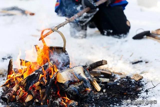 1912年，湘西王部队穿越羌塘无人区，断粮七个月，115人仅7人生还
