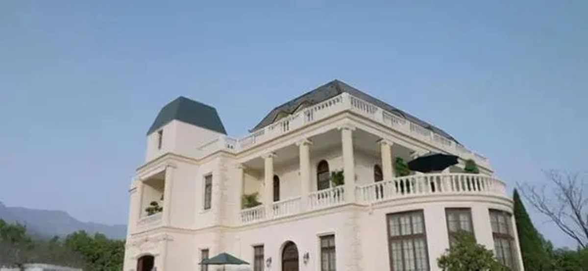 日本人出书嘲讽中国“抗日神剧”，如此乱象，该由谁来买单？