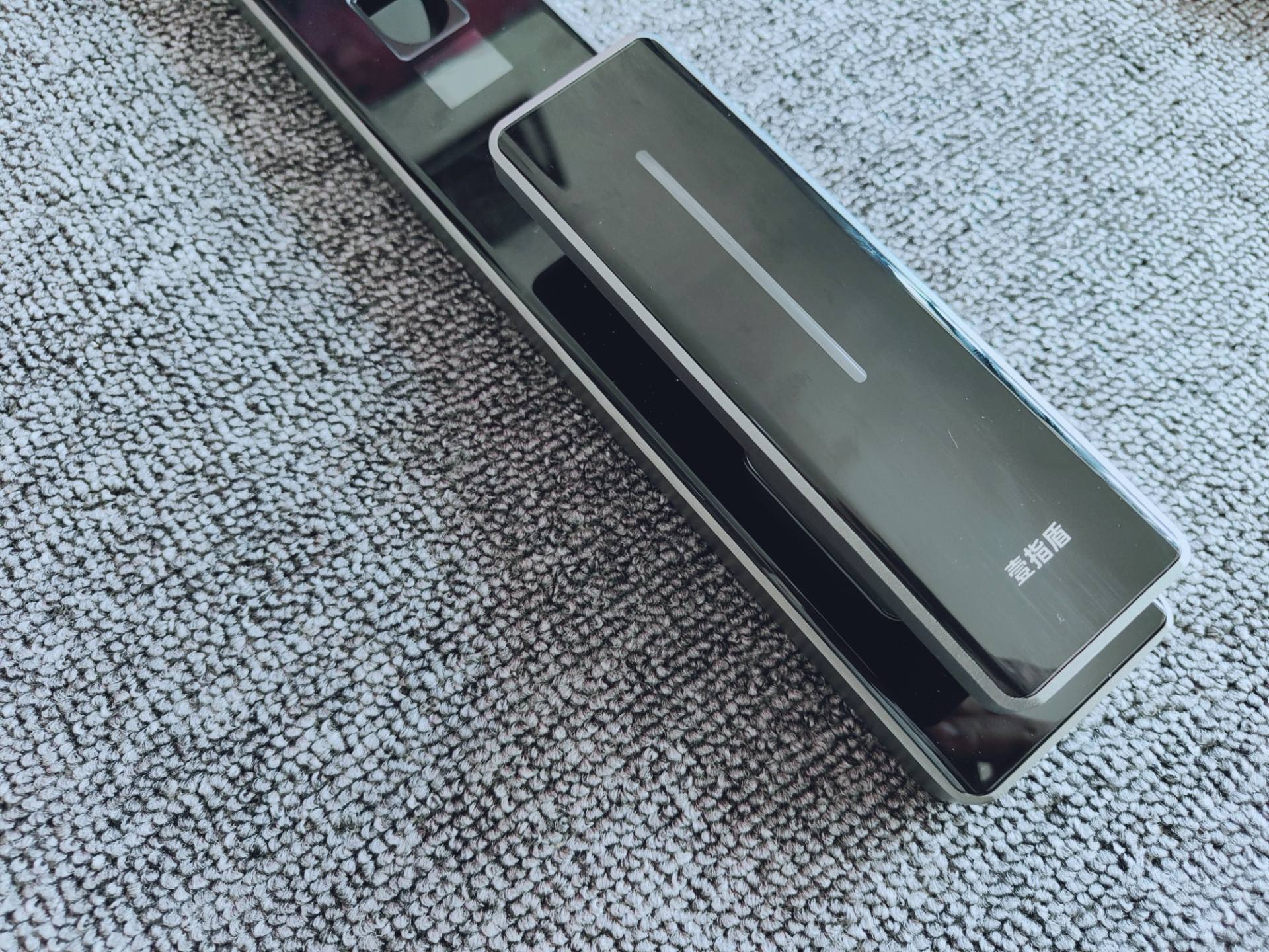 精準識別，指靜脈智能門鎖更好用嗎？看先鋒親自體驗的結(jié)果