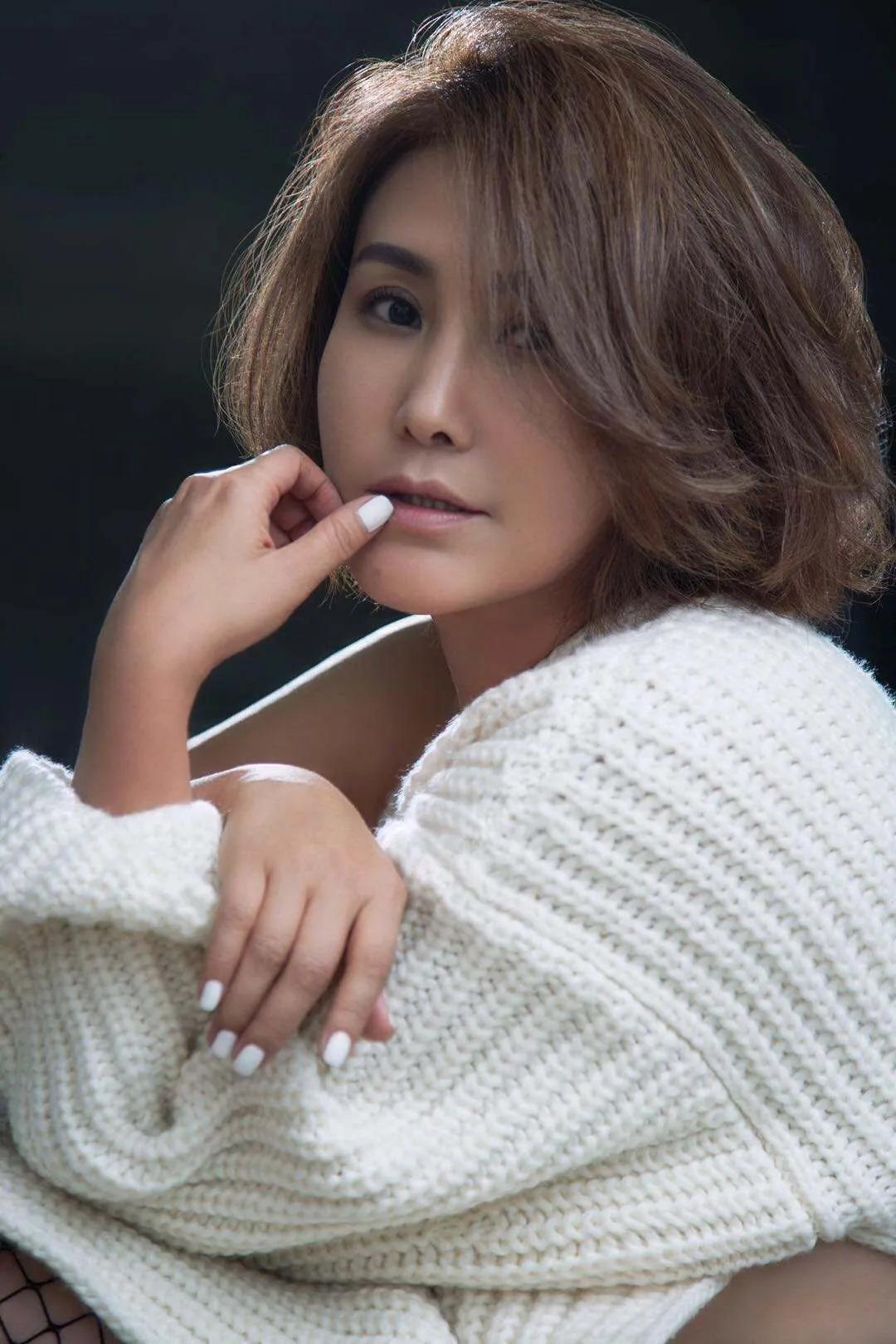 盘点中年守寡的七位明星