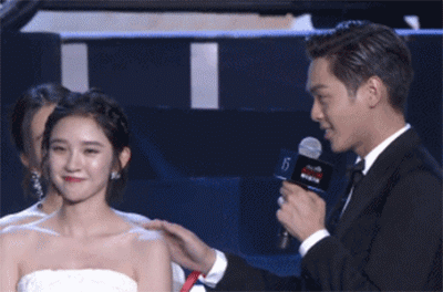 8位男演员均以偶像身份走红，生活中却偏偏成了“宠妻狂魔”