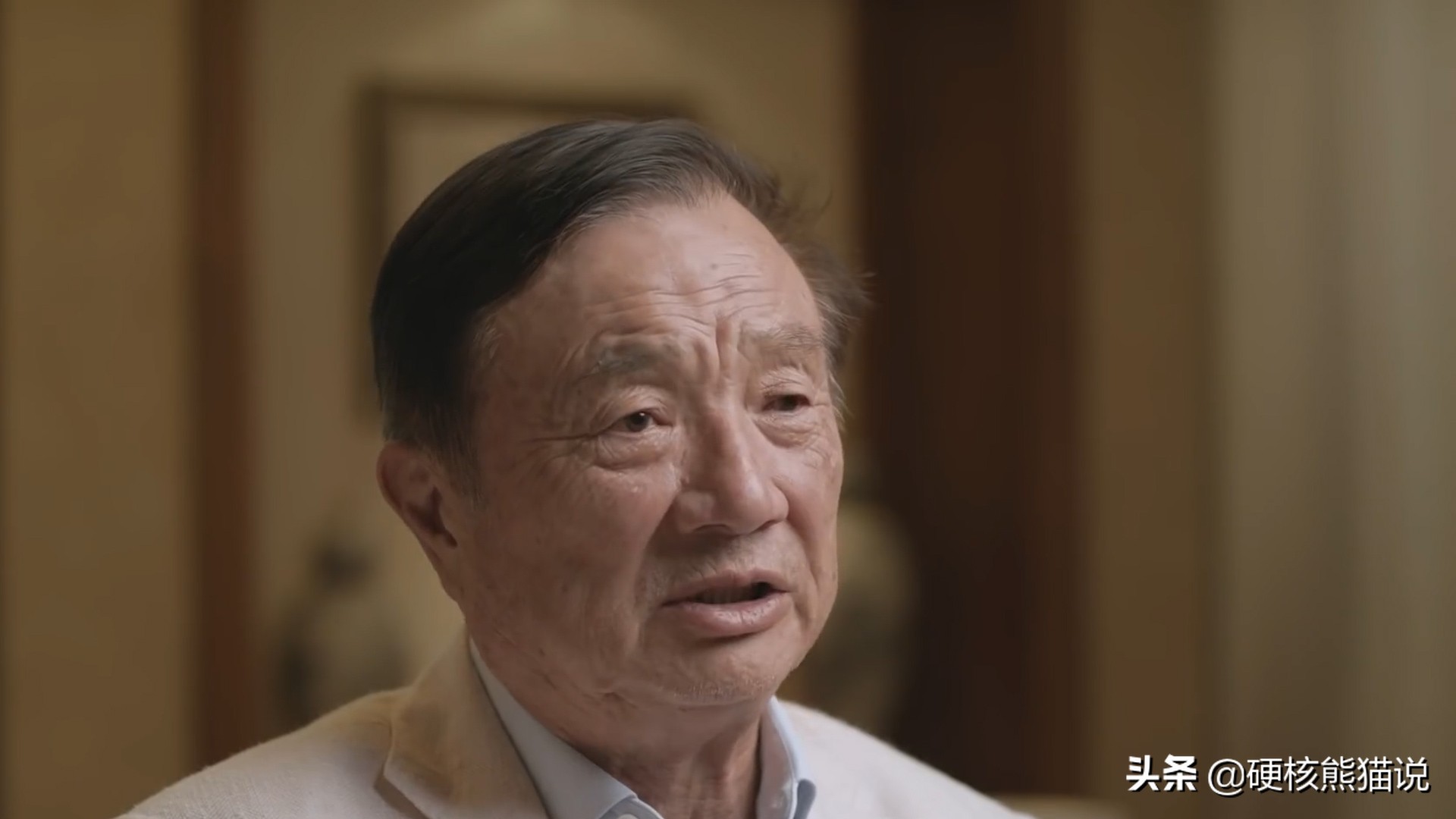 华为2年攻克光伏核心技术，7年做到逆变器行业第一