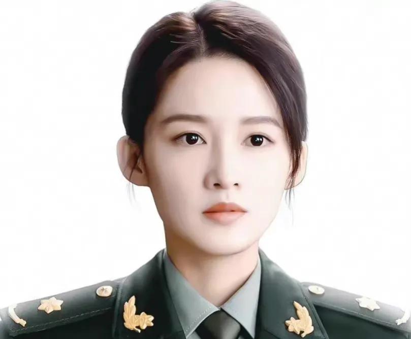 女艺人制服大PK，你最喜欢谁？