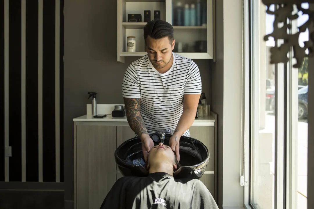 用地产模式做美业，如何开出600家共享门店？