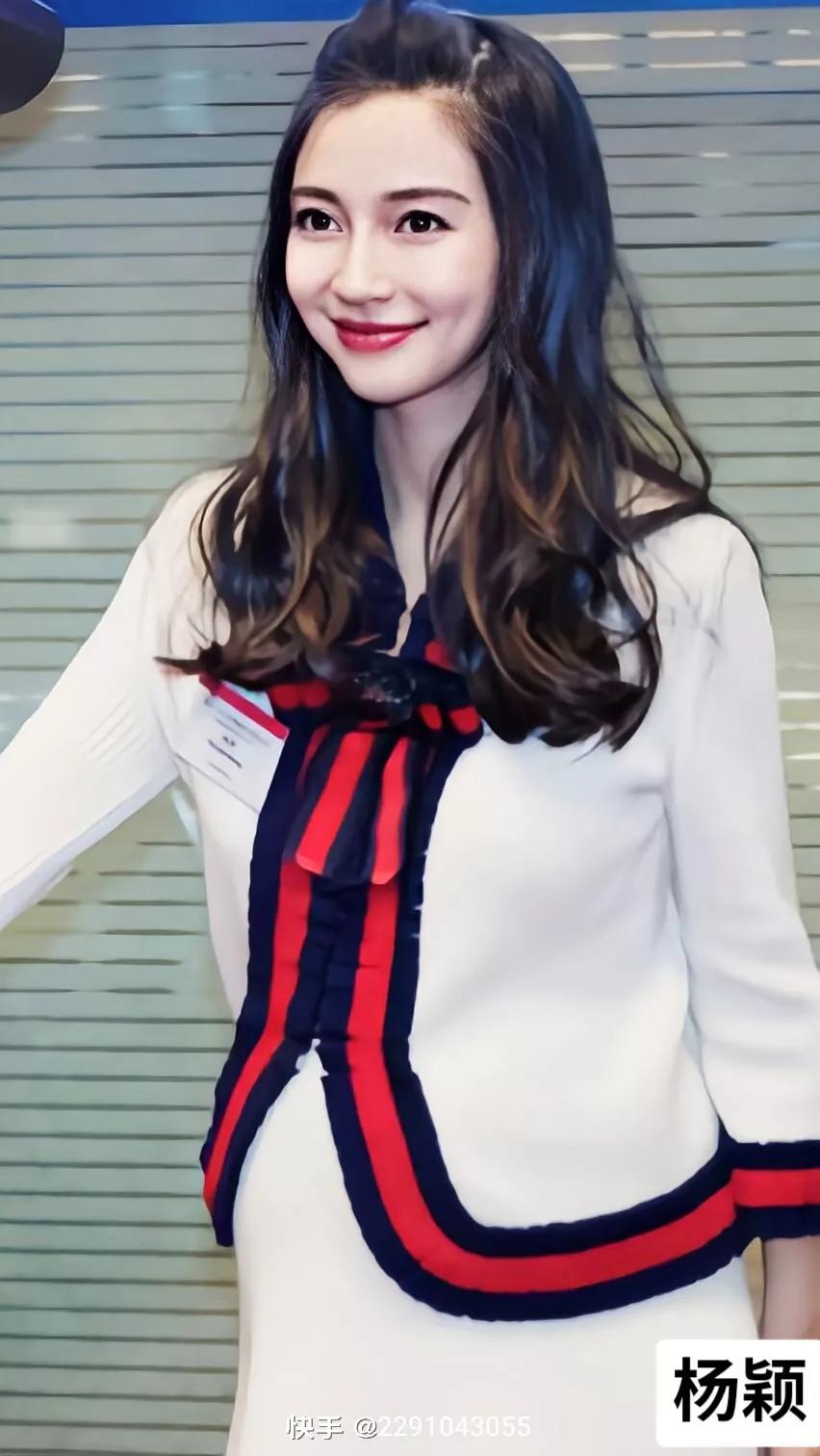 明星怀孕靓照！谁最美、谁身材最好，评论区里给点评