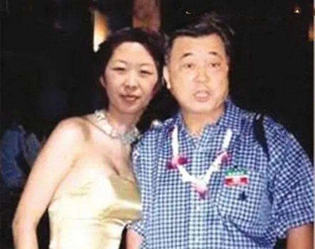 2007年，济南一高官退休前闹市炸死情妇