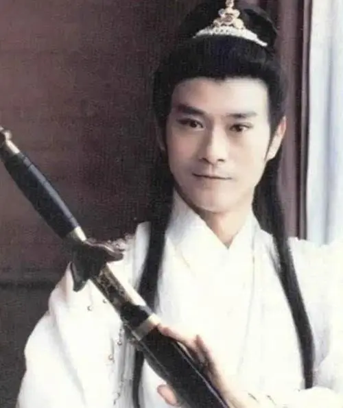 陌上人如玉，公子世无双——18位早期古装美男大赏