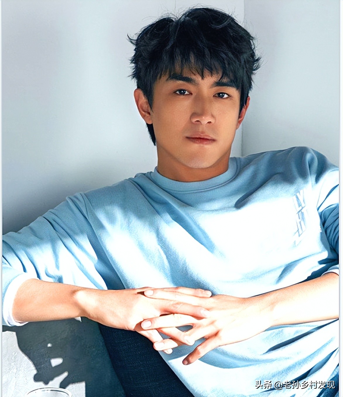 赵丽颖担任监制，辣目洋子饰演女二号，《与凤行》昨天在横店开拍